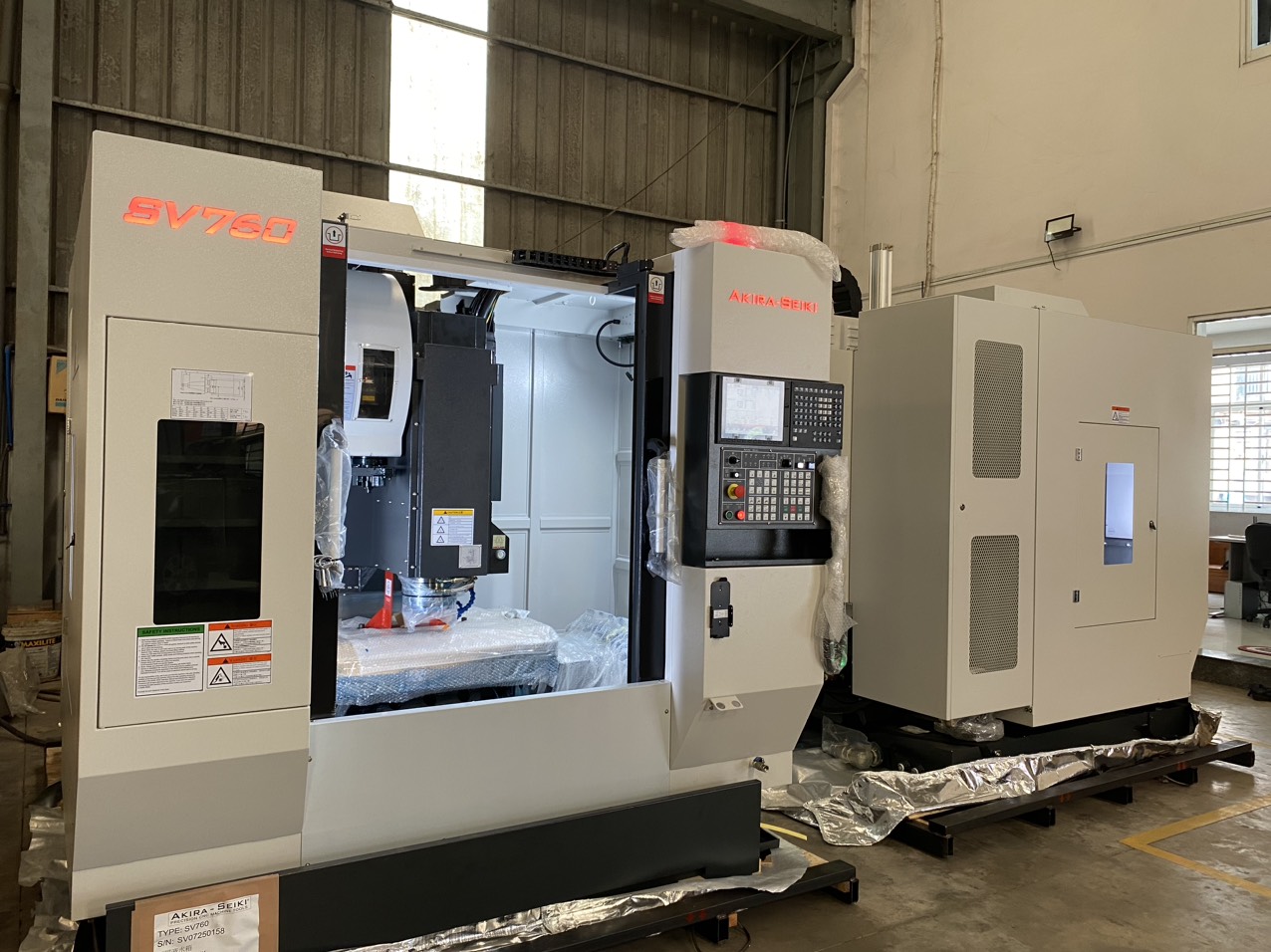 Bàn giao Máy phay CNC - Máy phay 5 trục CNC - Máy tiện CNC - Máy tapping CNC hãng Akira Seiki năm 2025