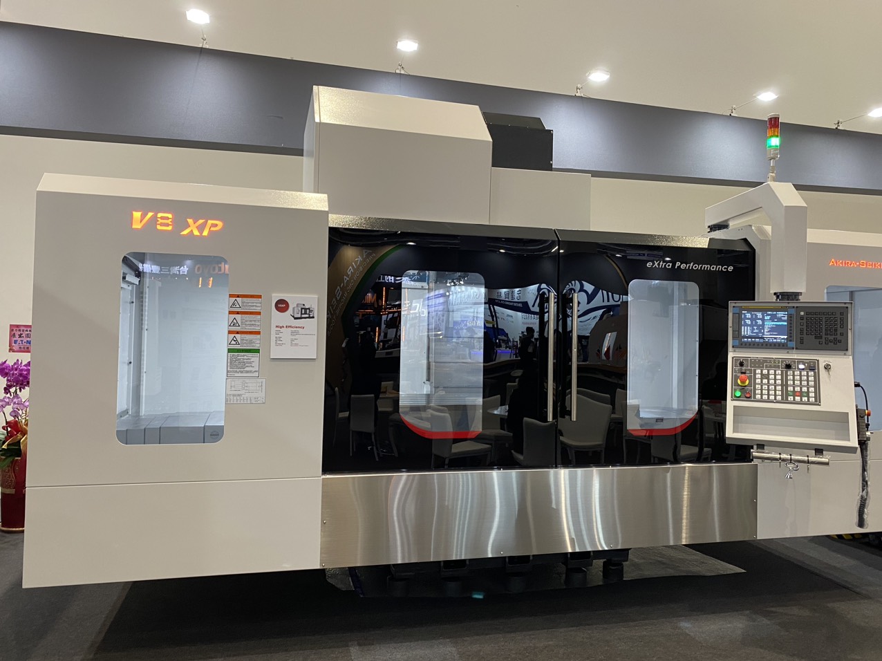 Bàn giao Máy phay CNC - Máy phay 5 trục CNC - Máy tiện CNC - Máy tapping CNC hãng Akira Seiki năm 2025