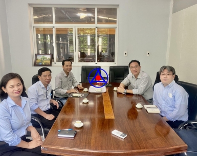 Khách hàng thăm Nhà xưởng & Showroom