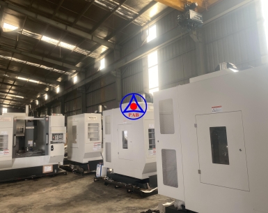 Máy CNC Akira Seiki tại Showroom