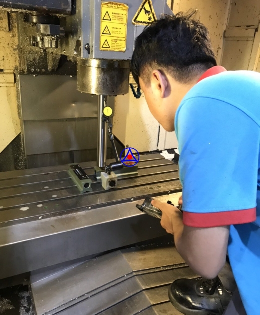 DỊCH VỤ MÁY CÔNG CỤ