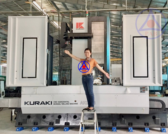 Máy phay doa ngang CNC Kuraki AKB