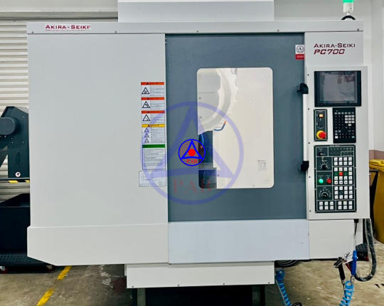 Máy taro CNC Akira Seiki - Model PC700
