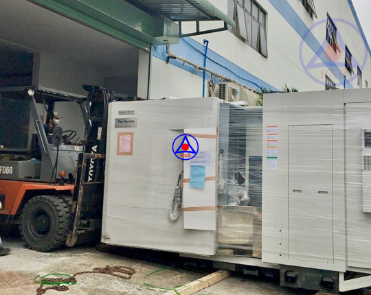 Lắp đặt máy công cụ CNC