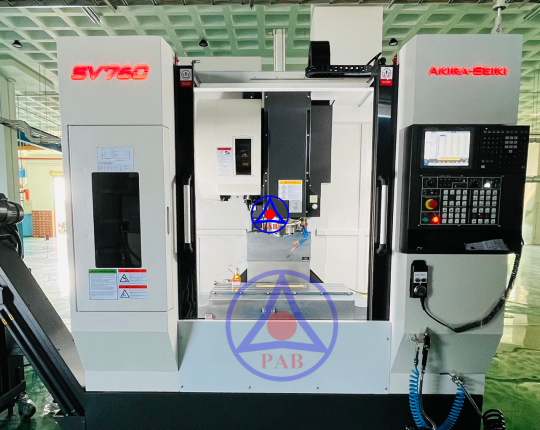 Máy phay đứng CNC Akira Seiki - Model SV760